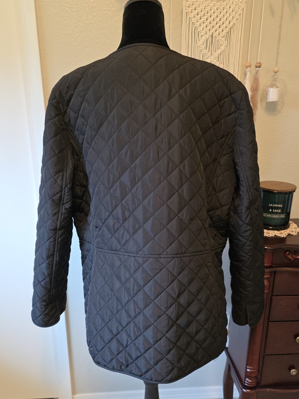 Anne Klein Black Quilted Jacket – Size L - Picture 3 of 9